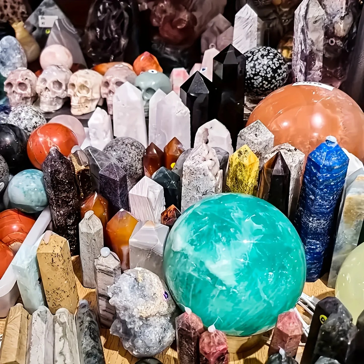 CrystalHola Mixed Raw Stone Gift Box Collection