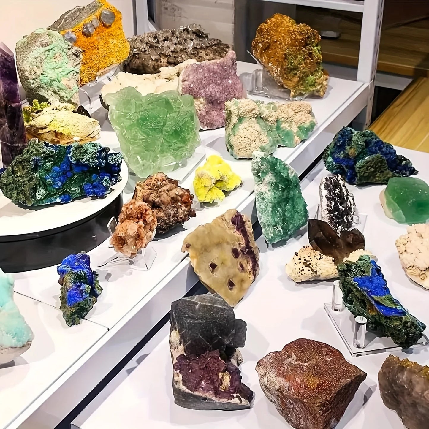 CrystalHola Mixed Raw Stone Gift Box Collection