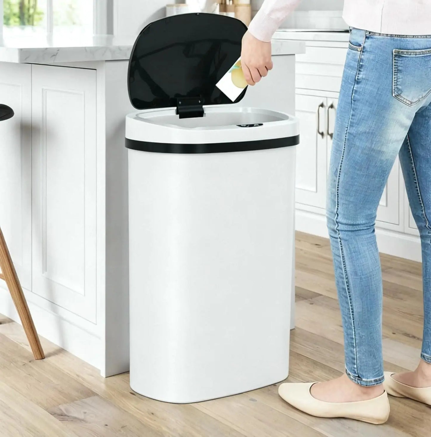 Motion Sensor 13 Gallon Touchless Trash Can With Lid